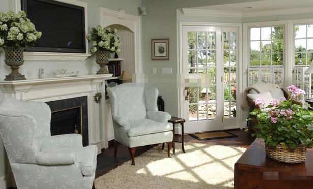 客厅沙发摆放风水的讲究（三）：沙发背后宜有靠